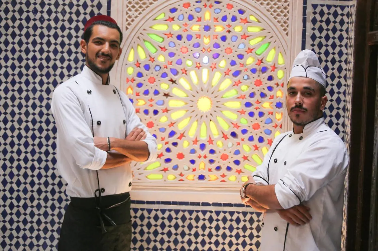 ***  Riad Farah Fez Marruecos